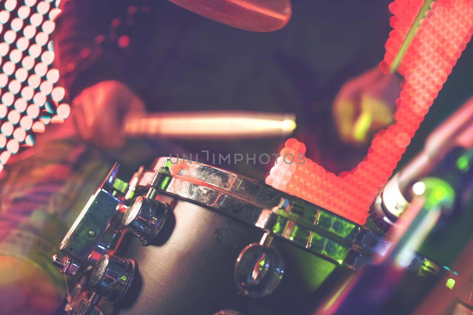 Live music and drum instrument by carloscastilla