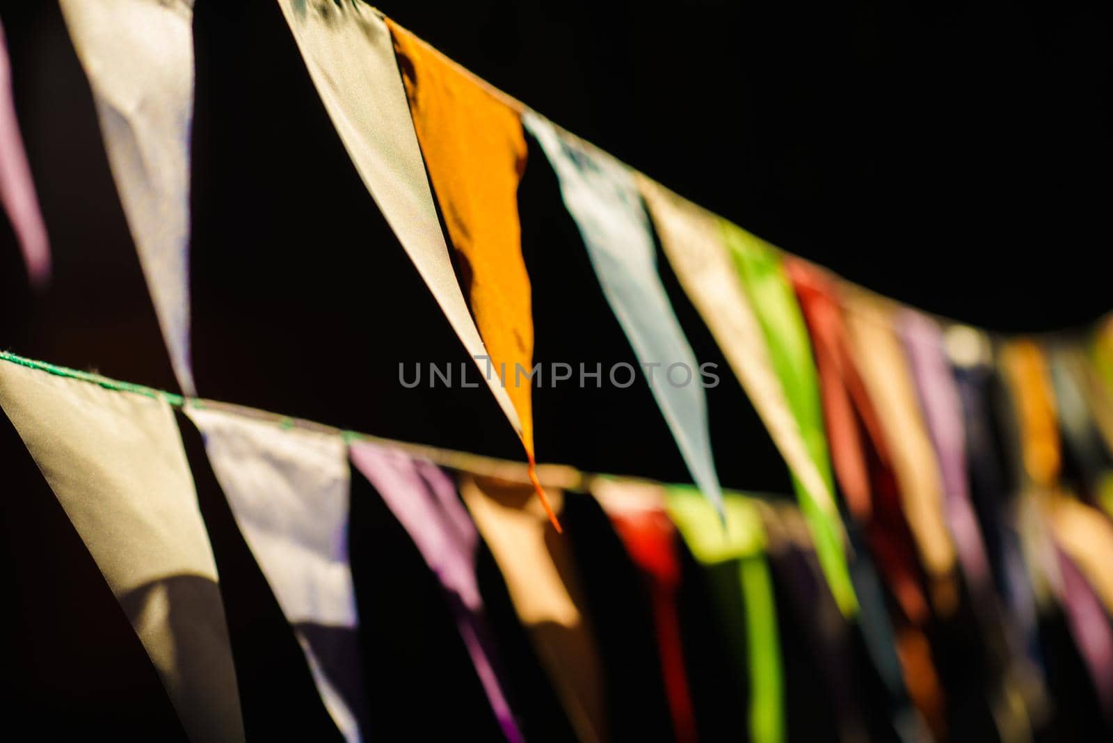 Carnival Garland with Flags, Decorative Party Pennants for Birthday Celebration, Festival and Fair Decoration, Hanging Flags, Bunting Flags ,Triangle Fabrics Hanging on the Rope, Bunting Background