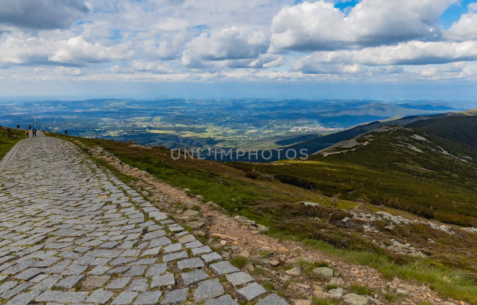 Long mountain trail with panorama of Karkonosze Giant Mountains around by Wierzchu