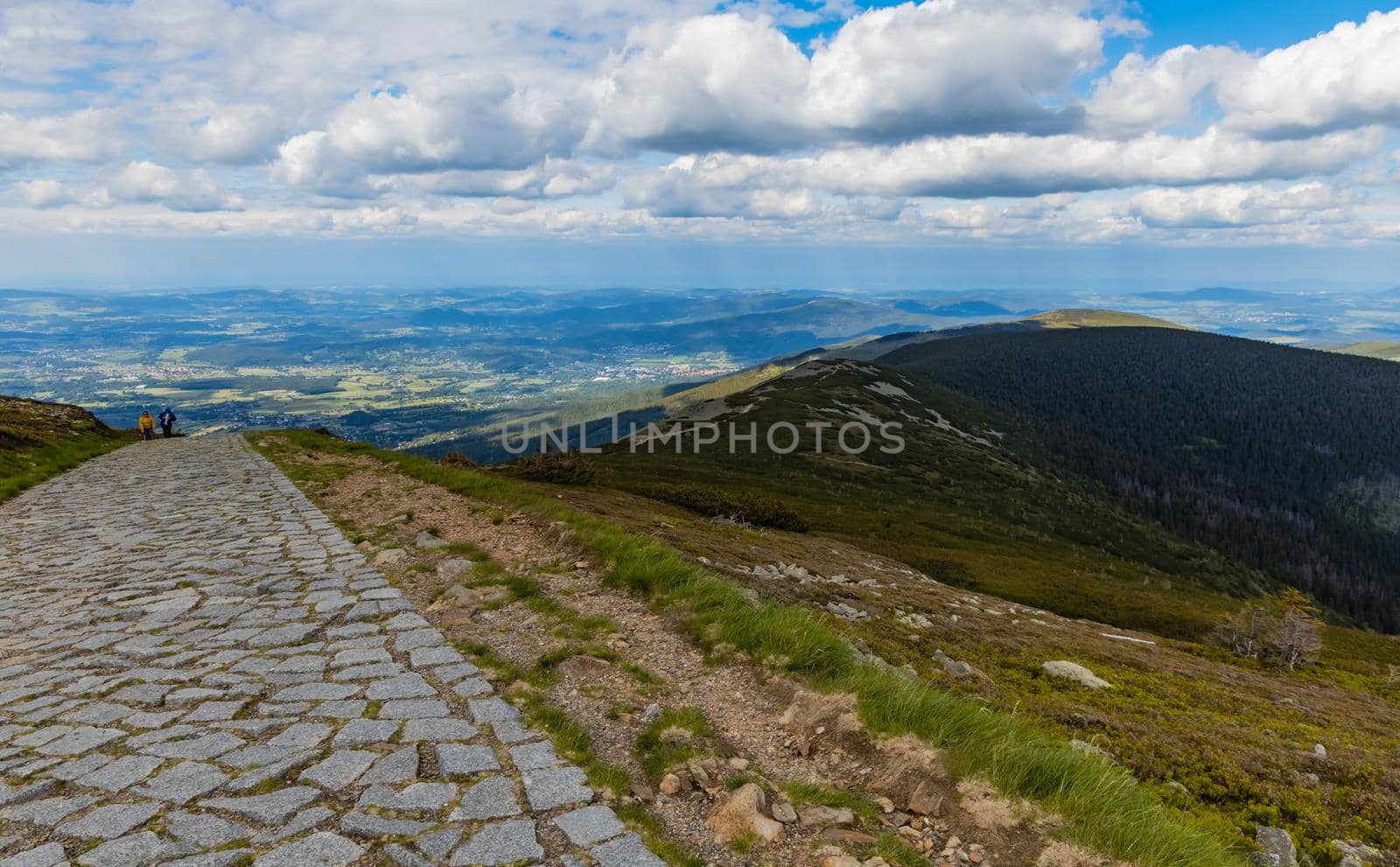 Long mountain trail with panorama of Karkonosze Giant Mountains around by Wierzchu