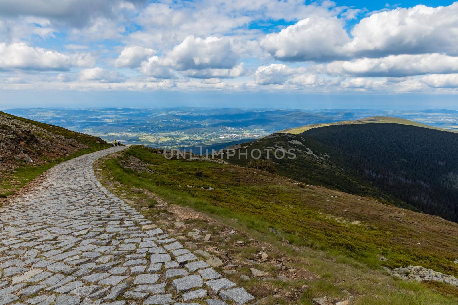 Long mountain trail with panorama of Karkonosze Giant Mountains around by Wierzchu