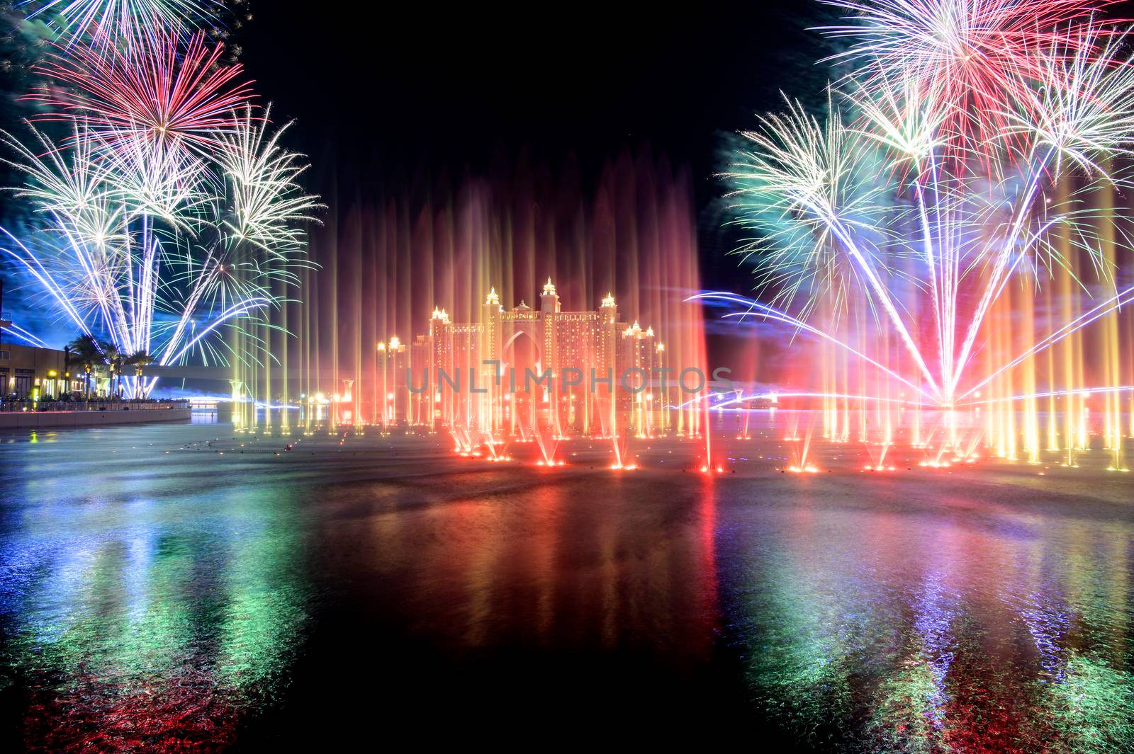 13th november 2020 ,the pointe ,dubai. View of the spectacular fireworks and the colorful dancing fountains during the diwali celebration at the pointe palm jumeirah, dubai , uae.