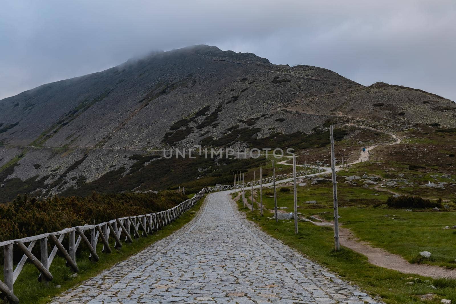 Long mountain trail with panorama of Karkonosze Giant Mountains around by Wierzchu