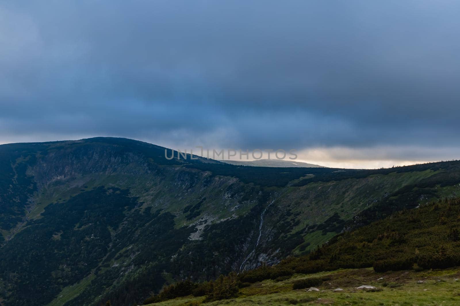 Panorama of Giant Mountains next to trail to Sniezka by Wierzchu