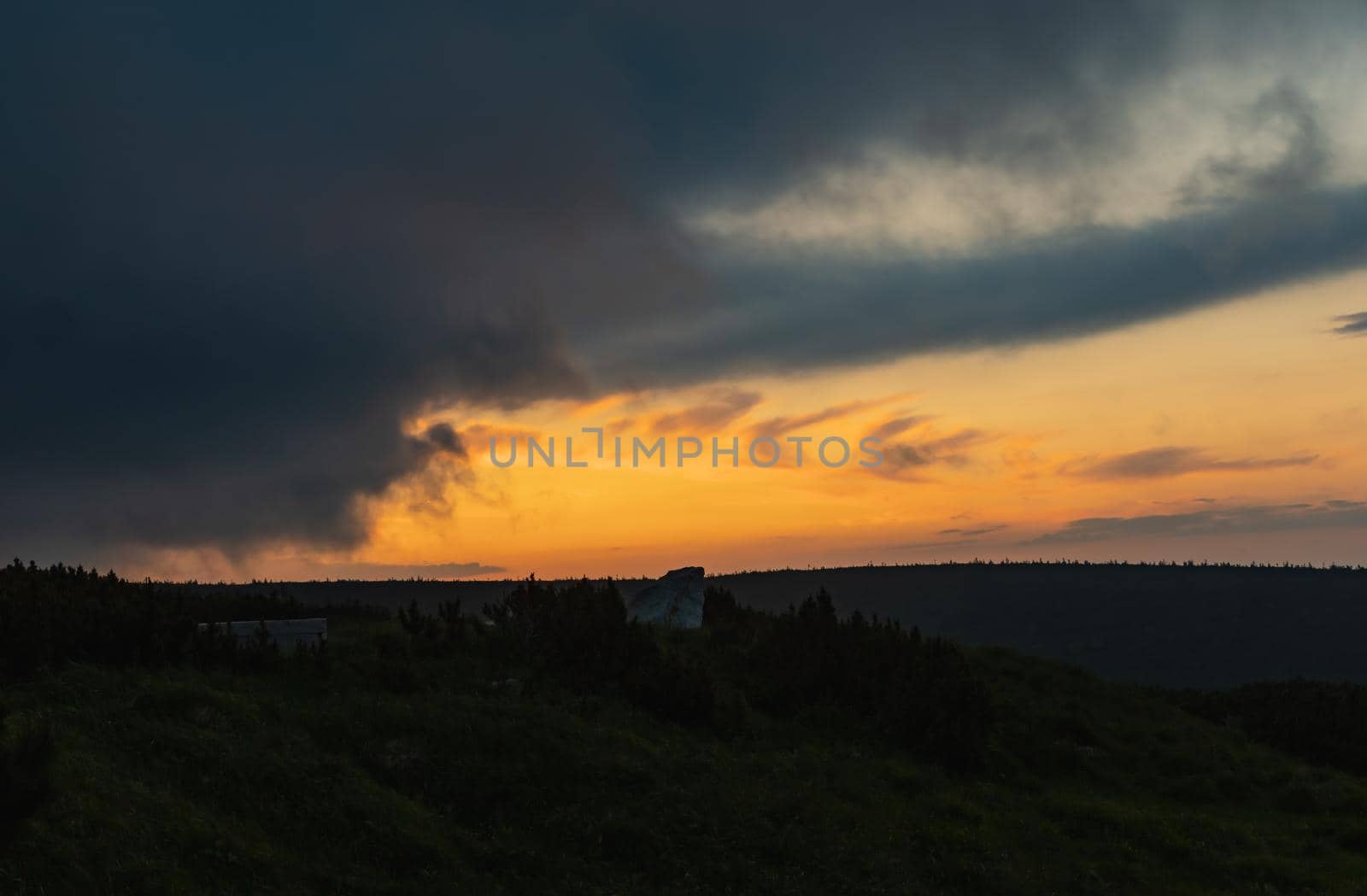 Cloudy sunset over panorama of Karkonosze Giant Mountain by Wierzchu