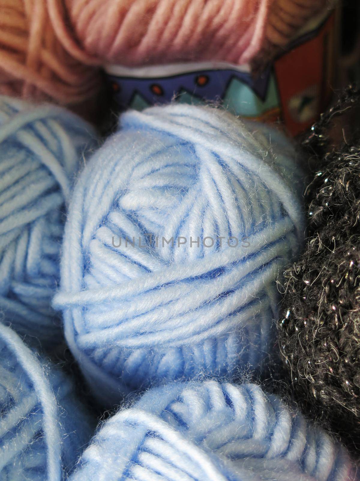 Natural dyed wool yarn in the peruvian Andes at Cuzco by aroas