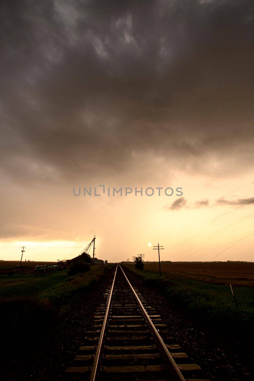 Ominous Storm Clouds Prairie Summer Rural Susnet