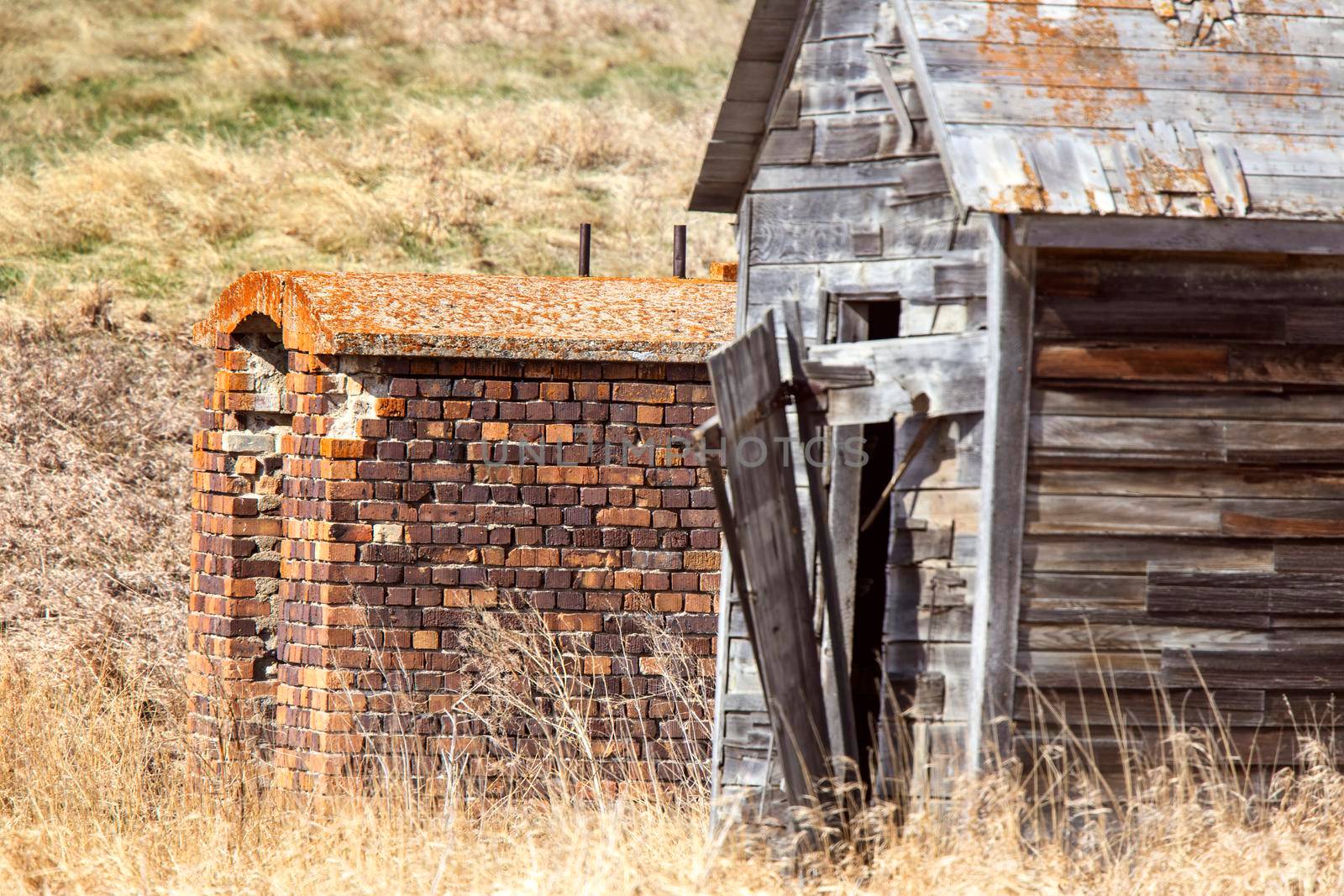 Delapitated Abandone Buildings Prairie Saskatchewan Canada old