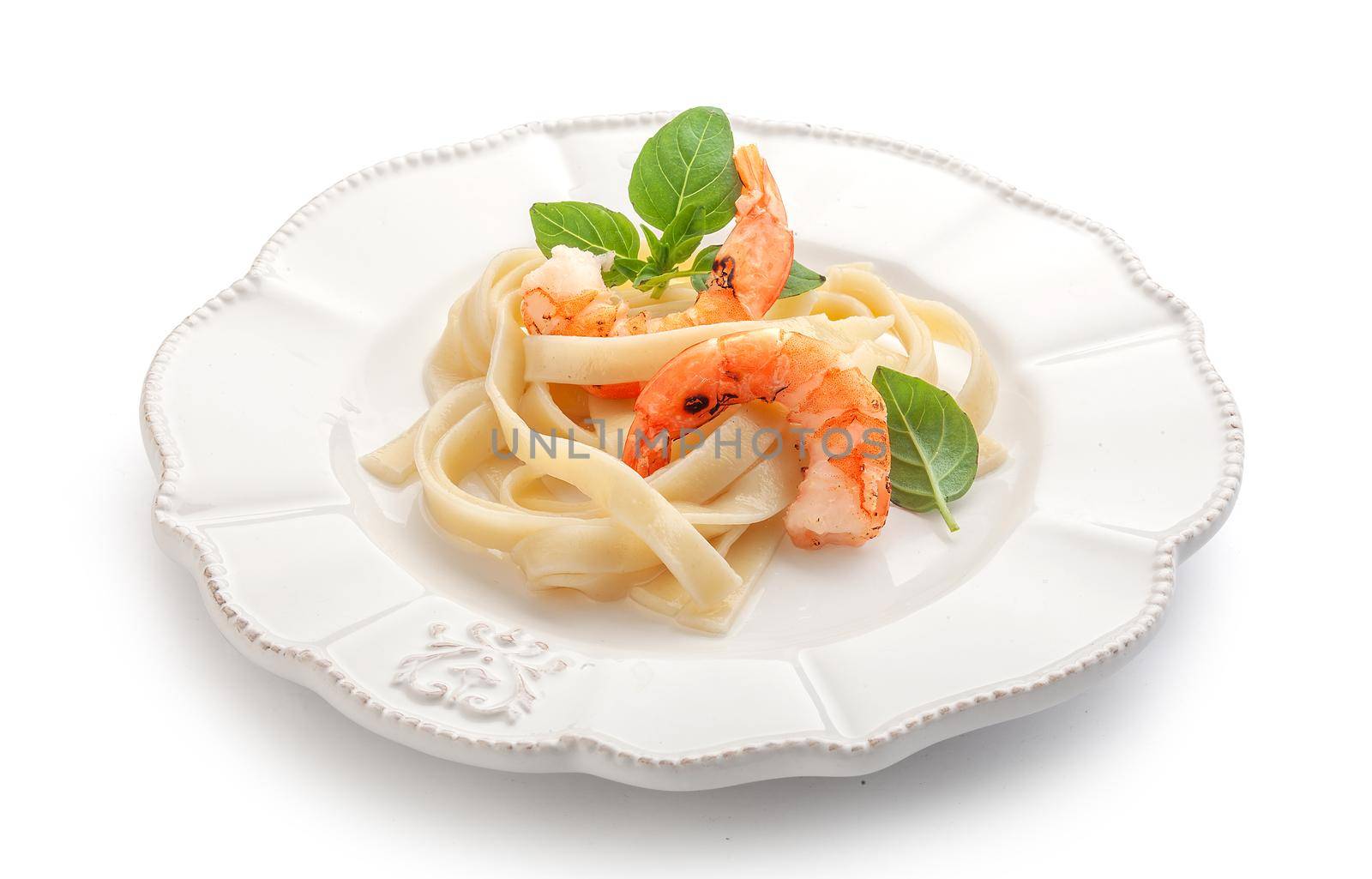 Roasted shrimps  with pasta by Angorius