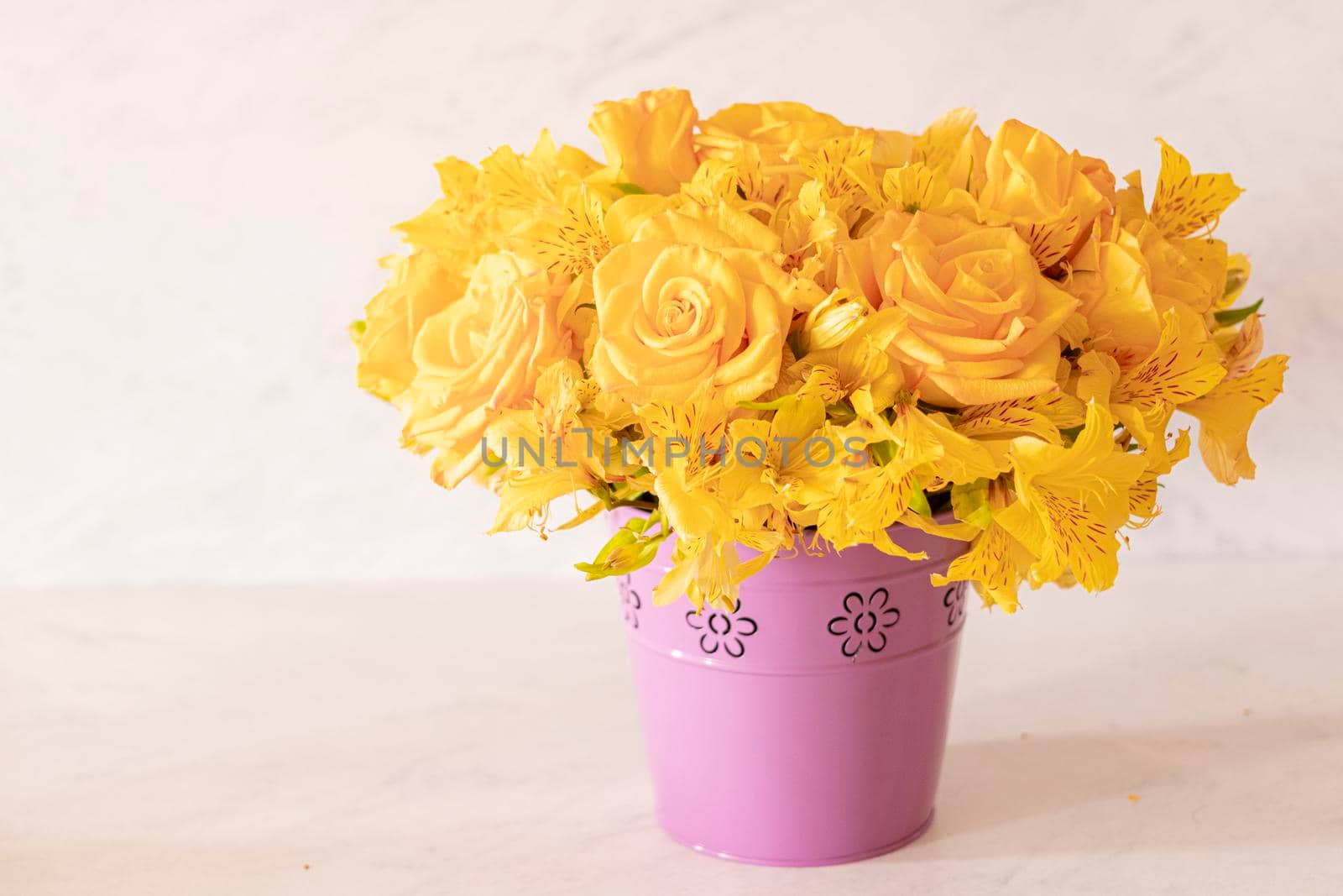 Floral arrangement composed of yellow roses for spring by eagg13