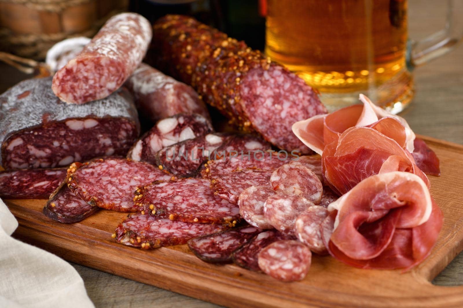 A meat appetizer is a great idea for a beer. by Apolonia