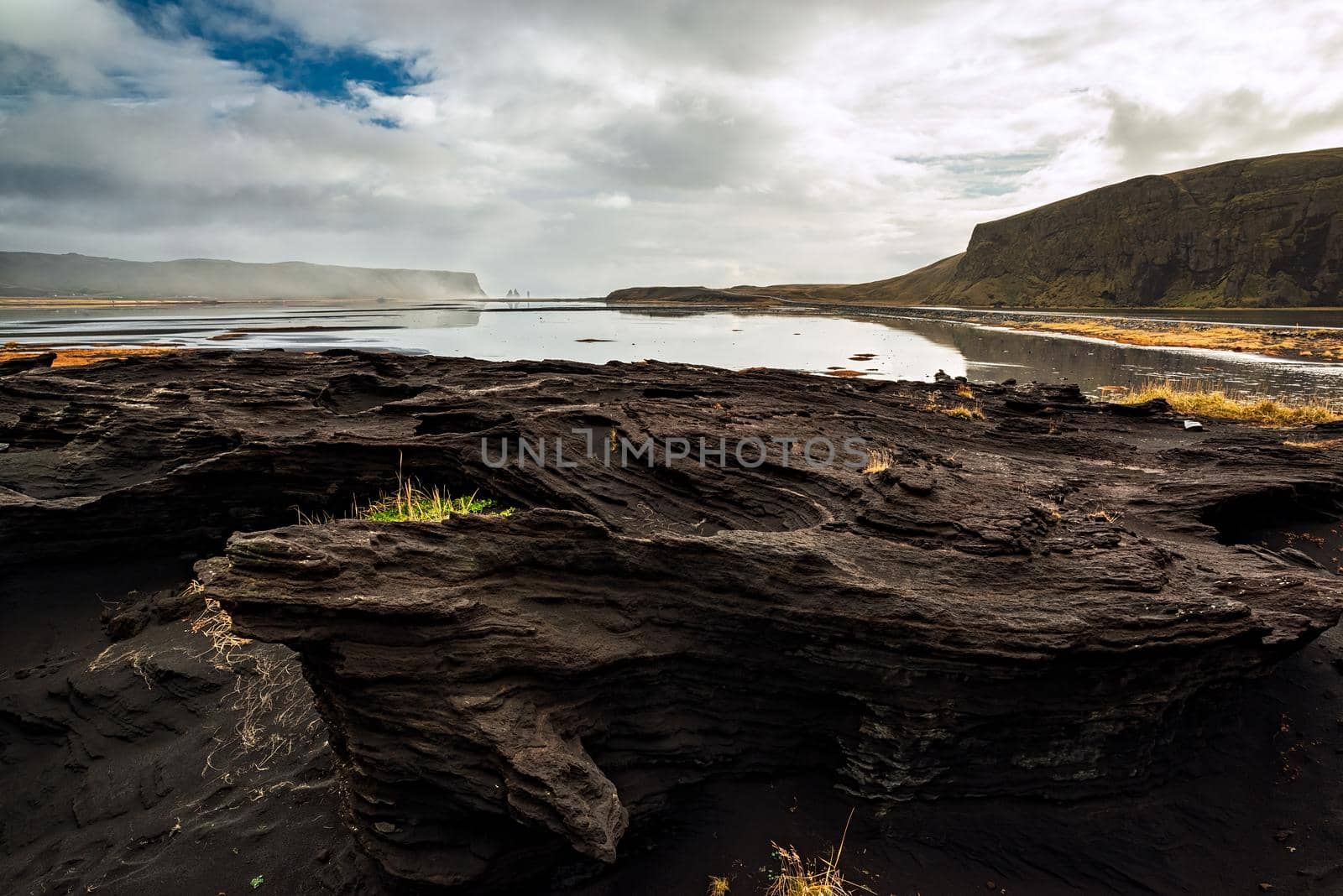 Rock formation at Dyrholaey, Iceland by LuigiMorbidelli