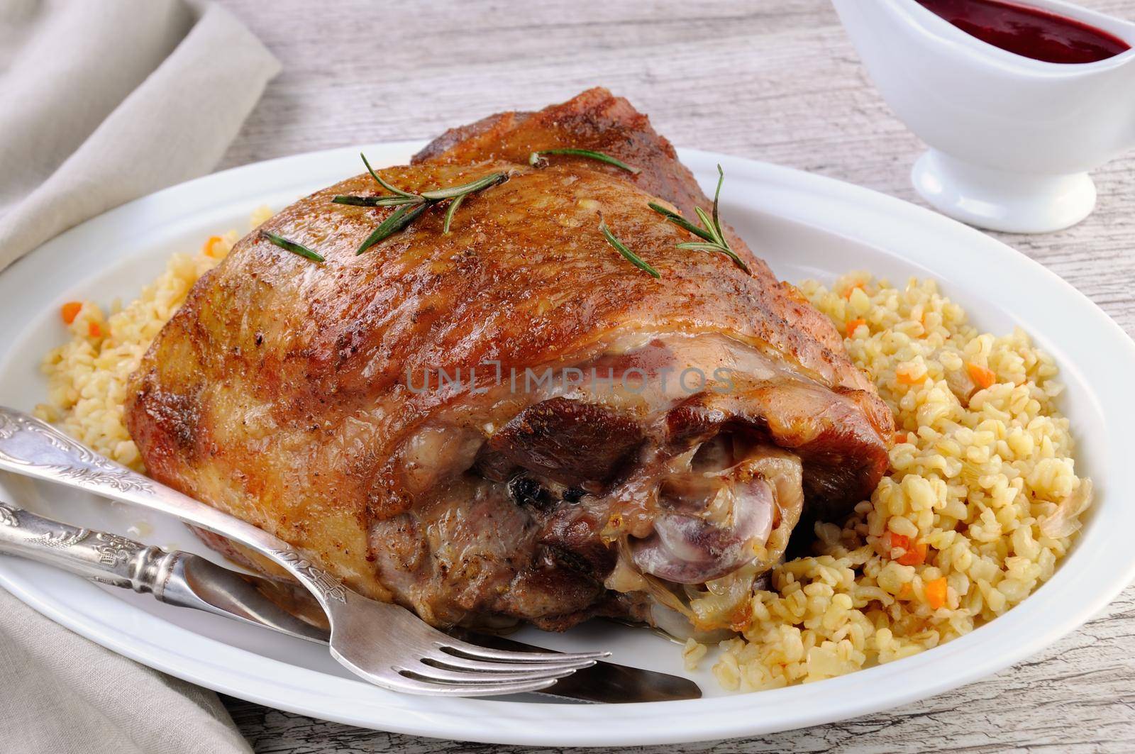 Baked turkey thigh by Apolonia