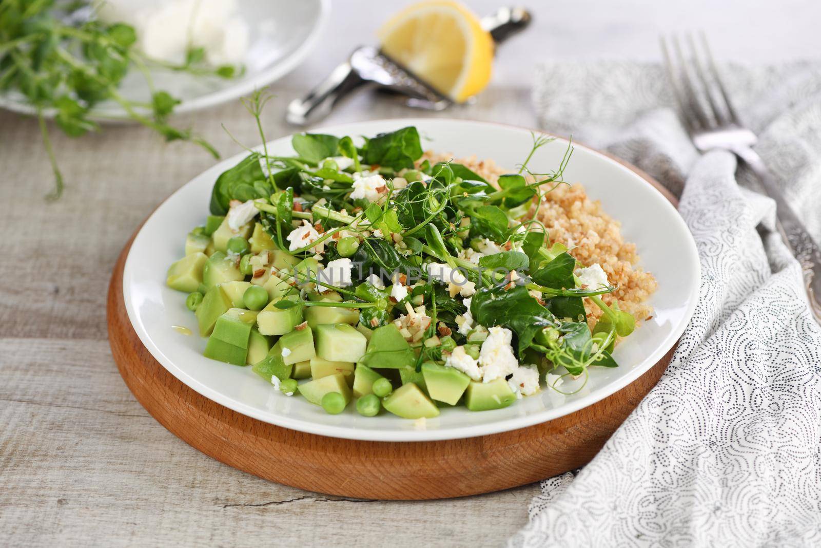Gluten-free green vegetarian salad   by Apolonia