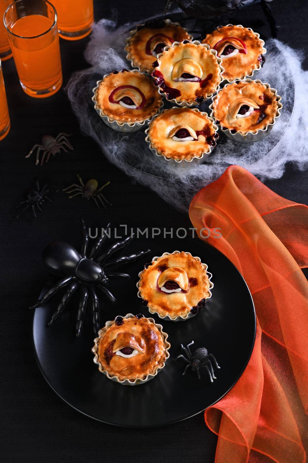 Halloween mini Creepy Eye Cakes with cherry filling