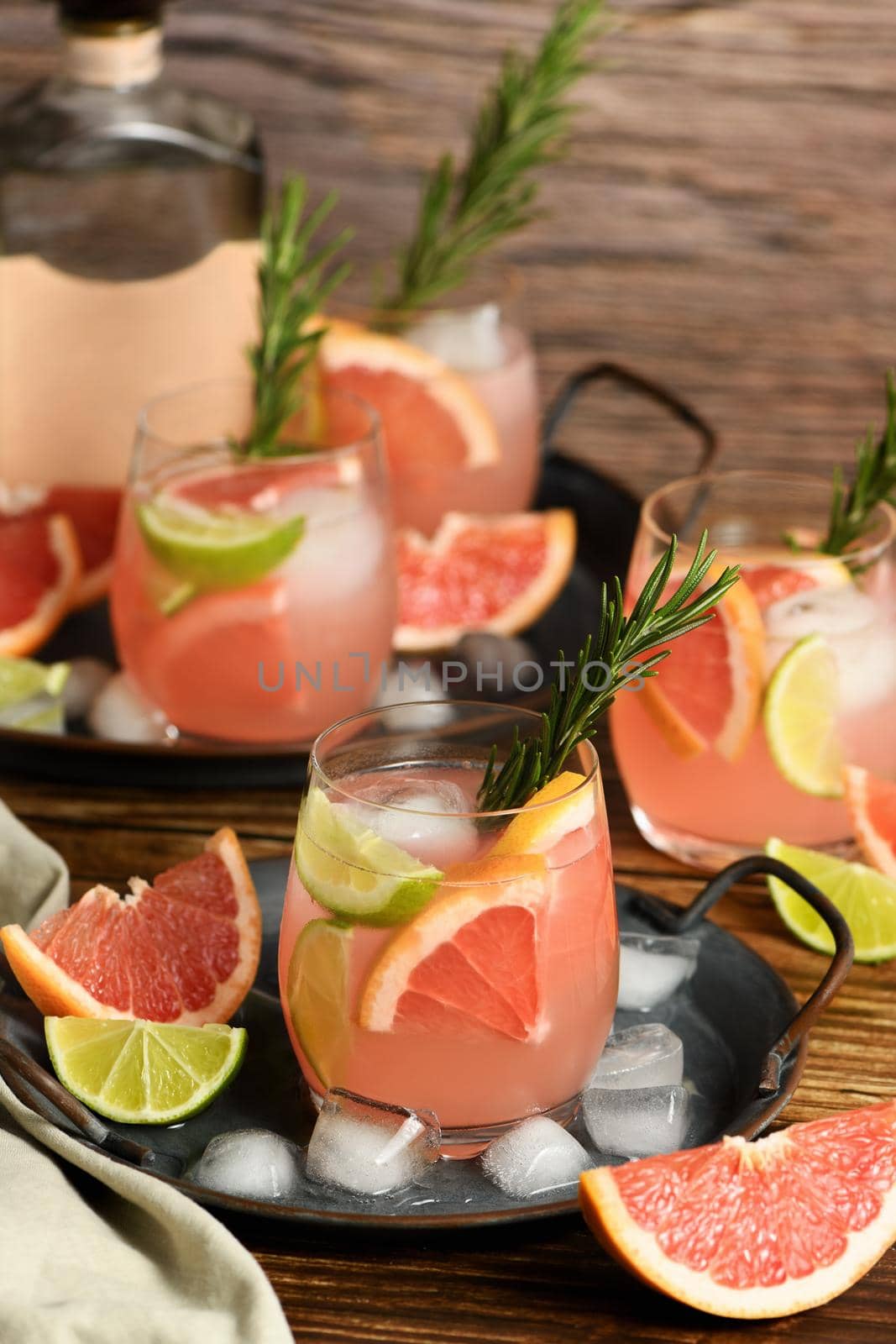 Fresh lime and rosemary combined with fresh grapefruit juice and tequila are the perfect way to get the most out of these amazing products.