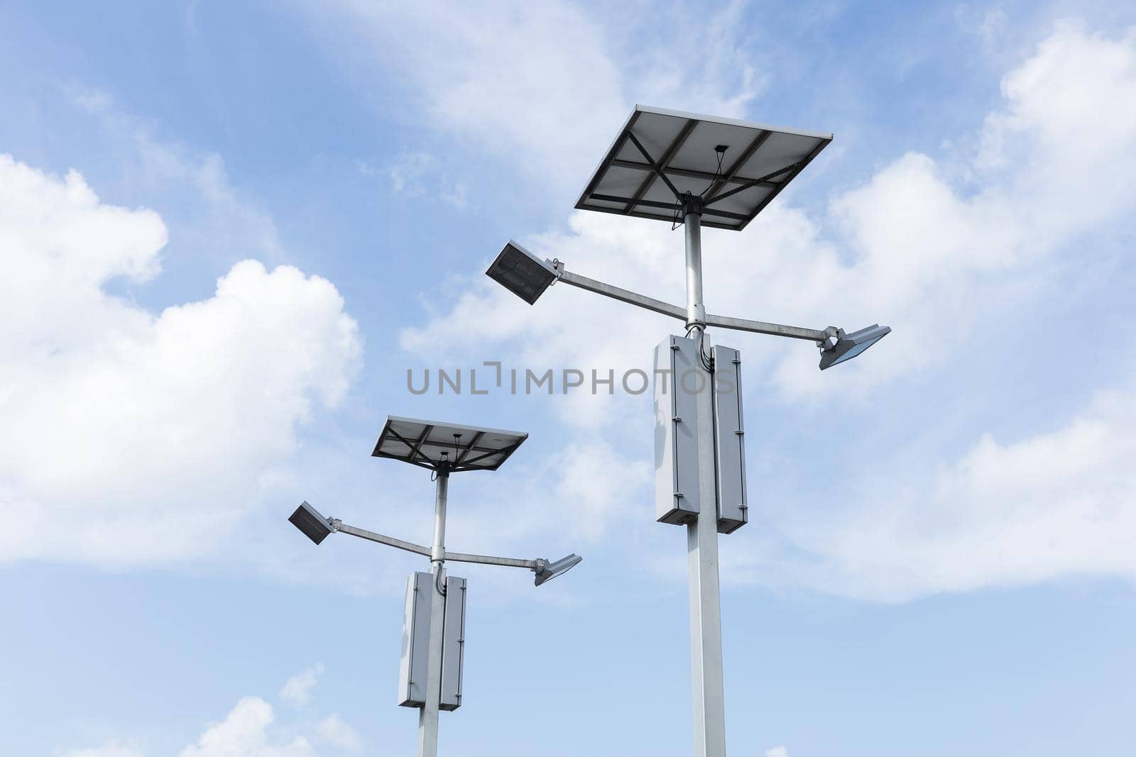 Outdoor solar cell LED flood light by smuay