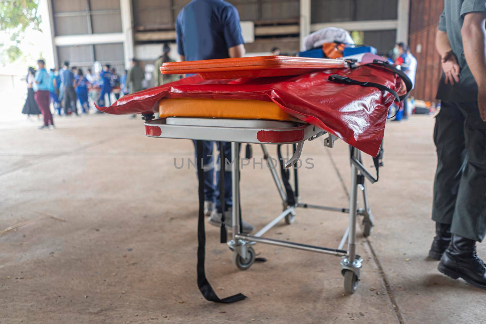 Patient transport stretcher Put on the ground  by sandyman