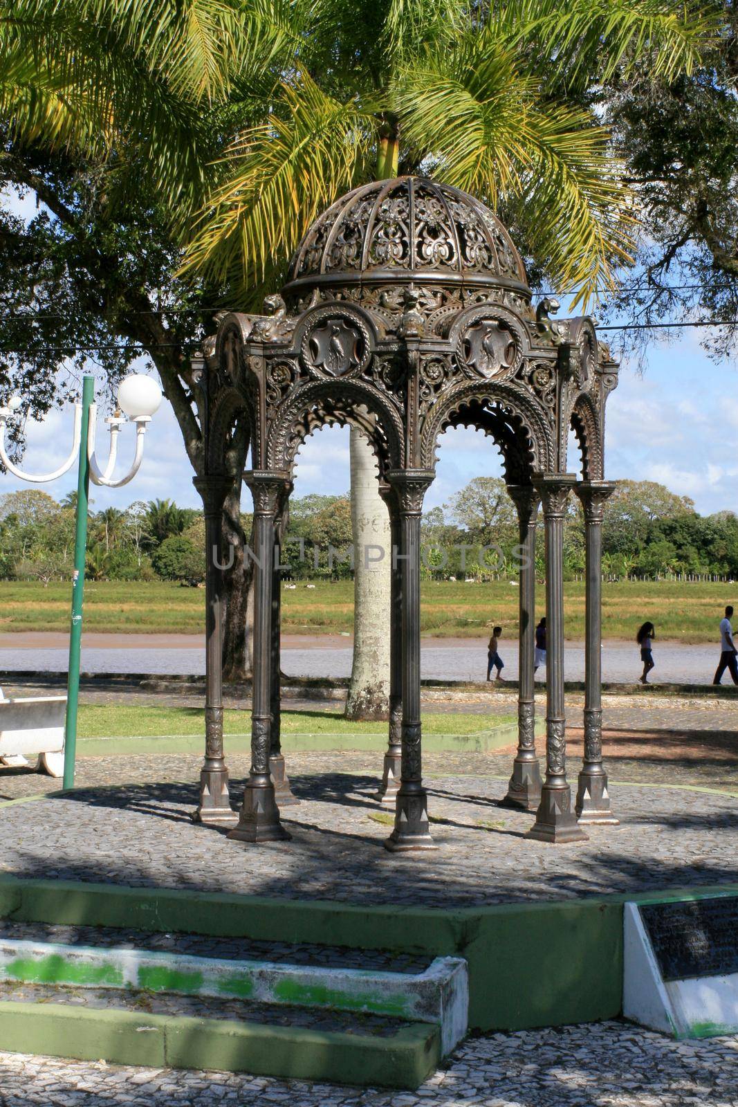 fountain in the square in the south of bahia by joasouza