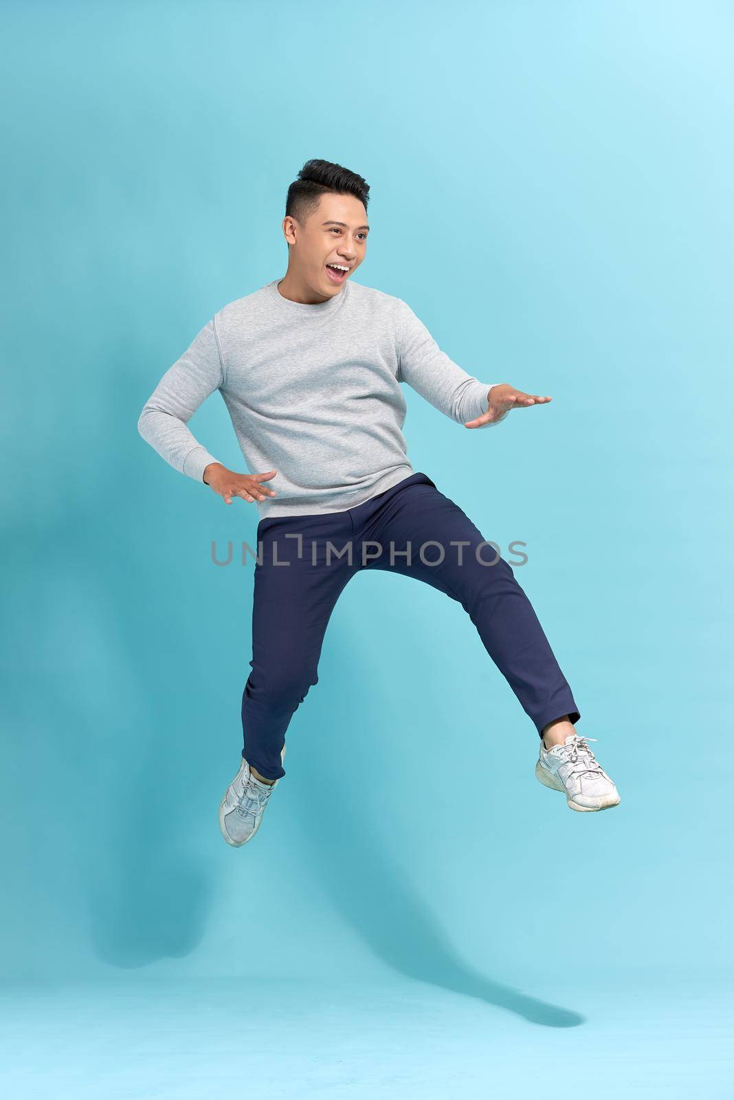 Portrait of attractive trendy hurry move motion energy vacation holiday scream shout crazy isolated blue background