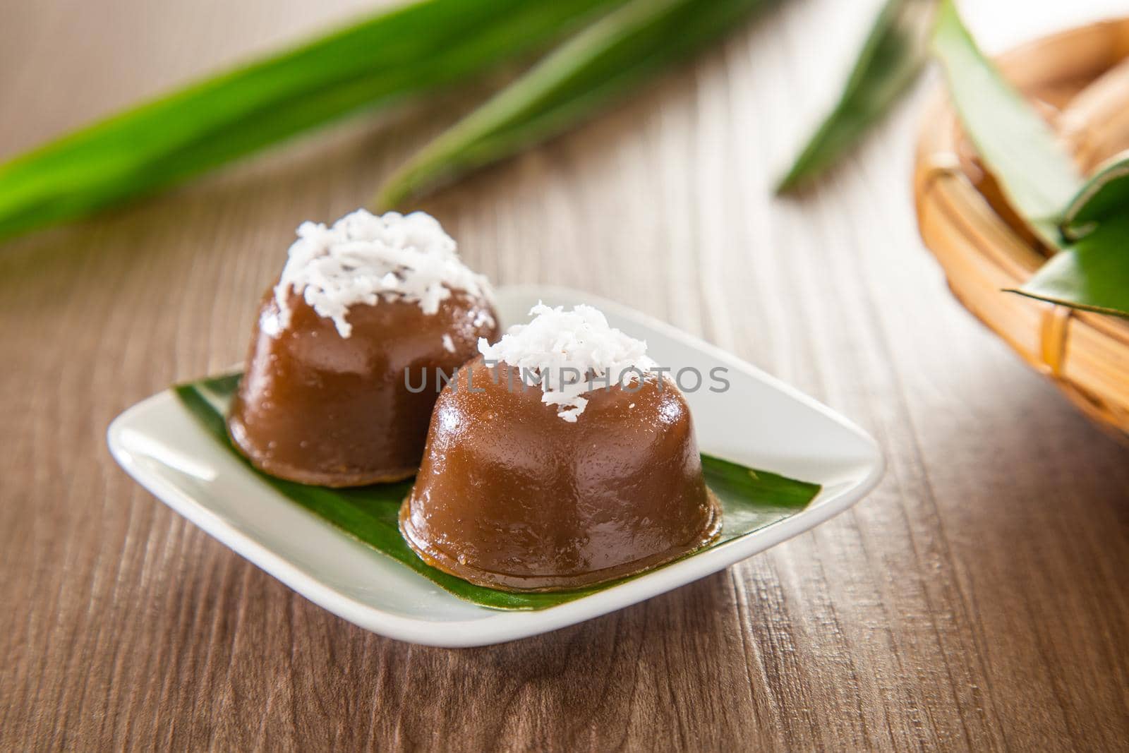 Kuih kosui, traditional Malaysian Nyonya sweet dessert cake. It is best eaten with freshly grated coconut. by tehcheesiong