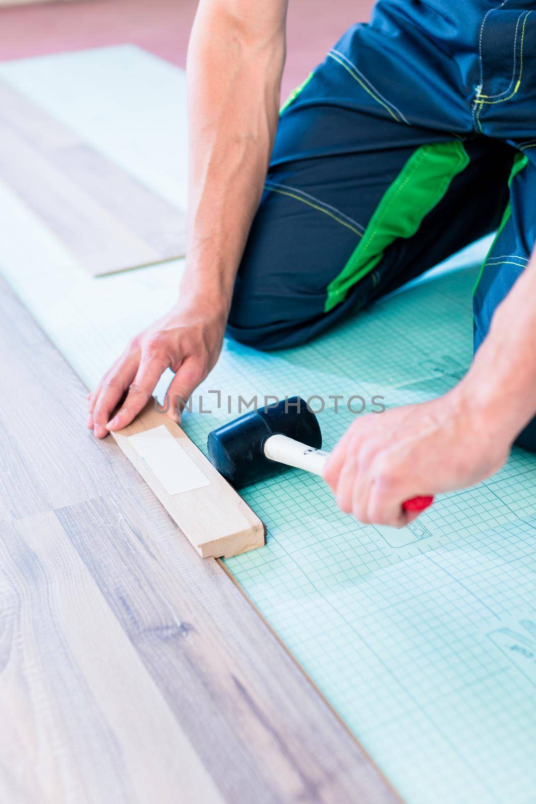DIY workman flooring apartment floor by Kzenon