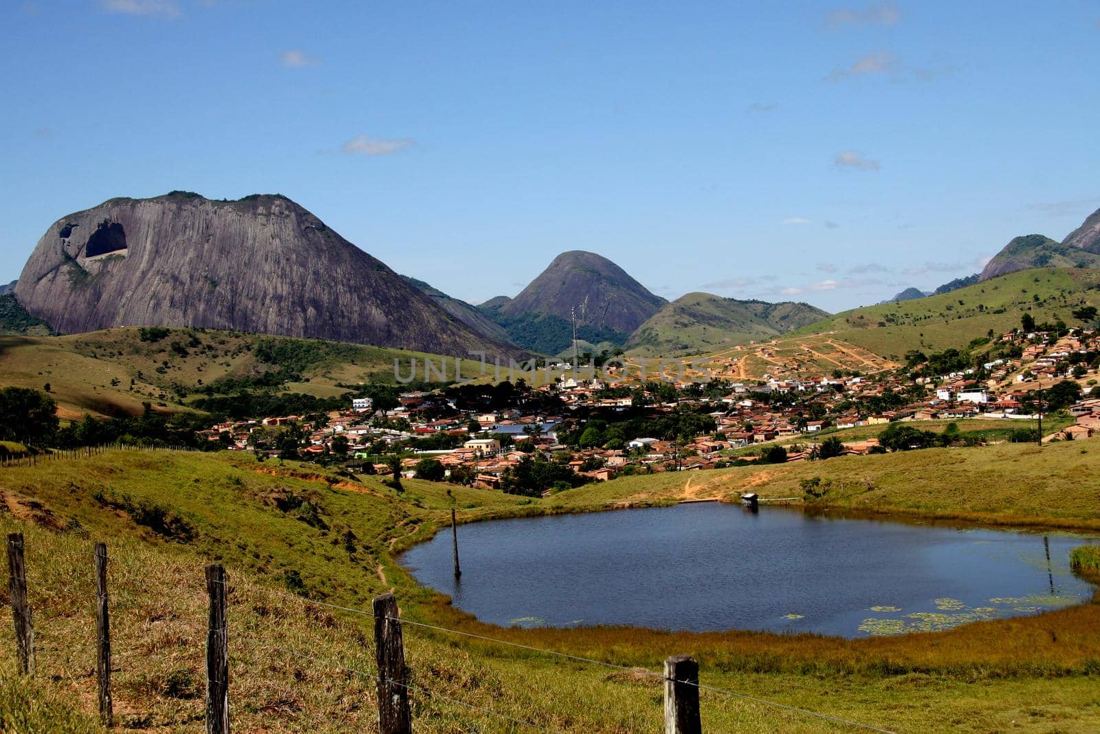 stone mountain in south bahia by joasouza