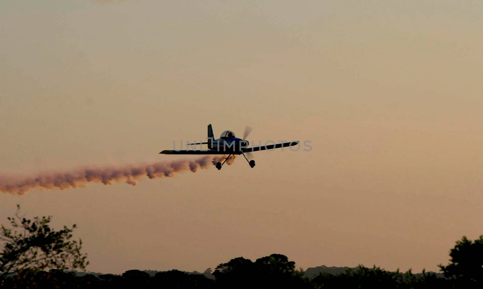 air show with experimental aircraft by joasouza