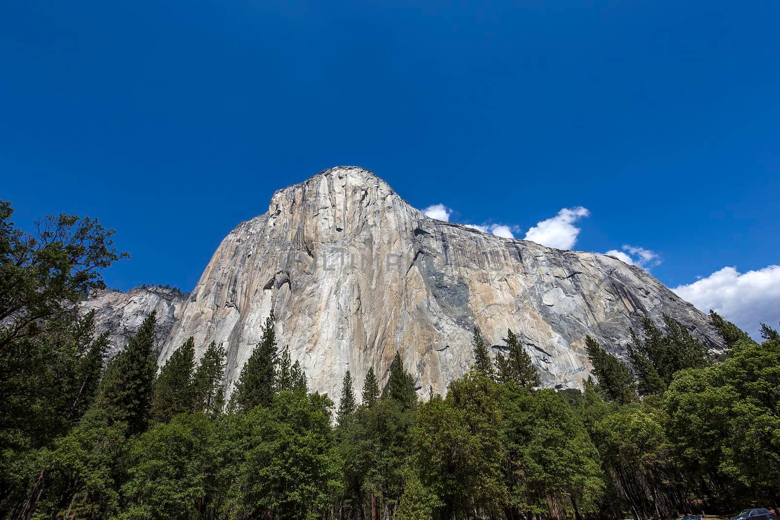 El Capitan, Yosemite national park by photogolfer