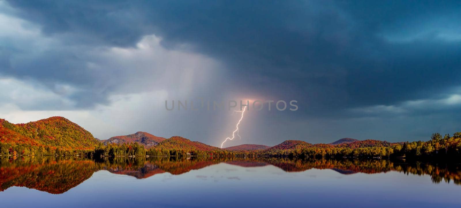 Lac-Superieur, Mont-tremblant, Quebec, Canada by photogolfer