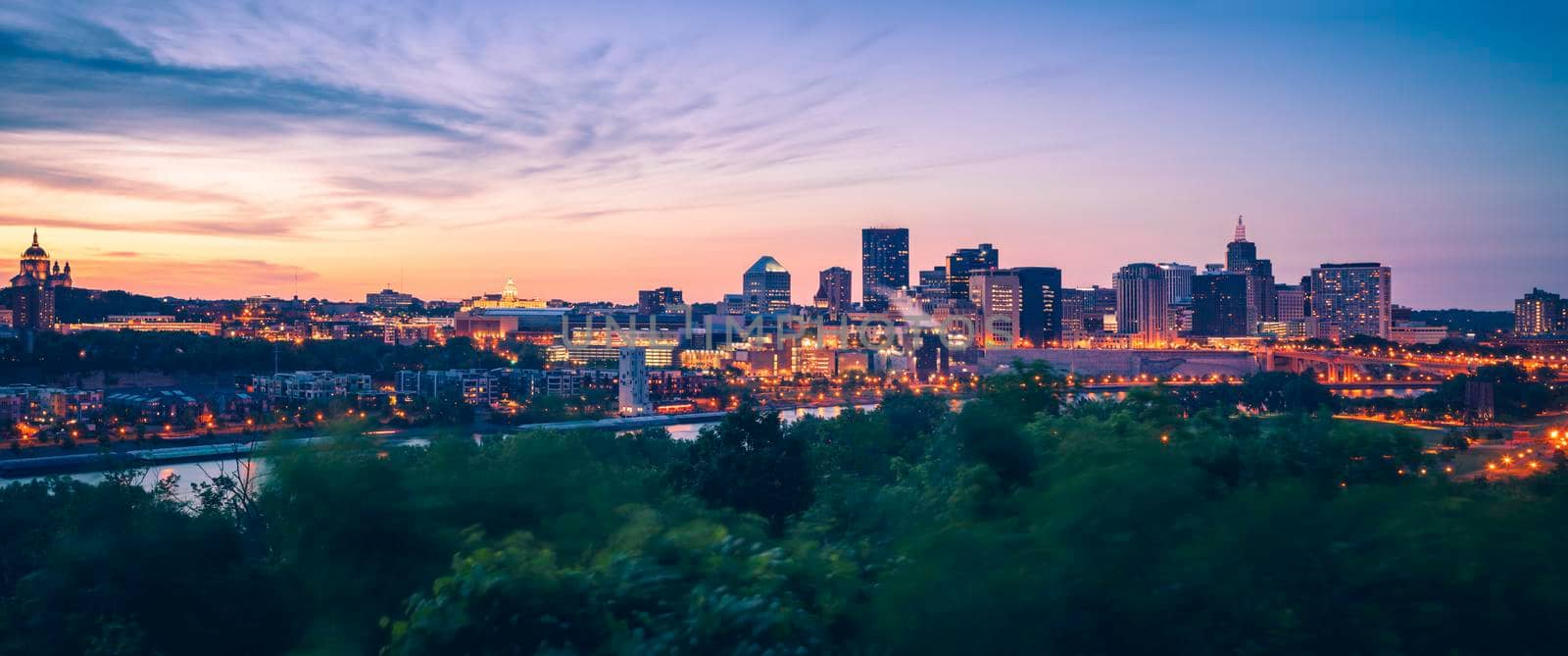 Panorama of St. Paul at sunset. St. Paul, Minnesota, USA.