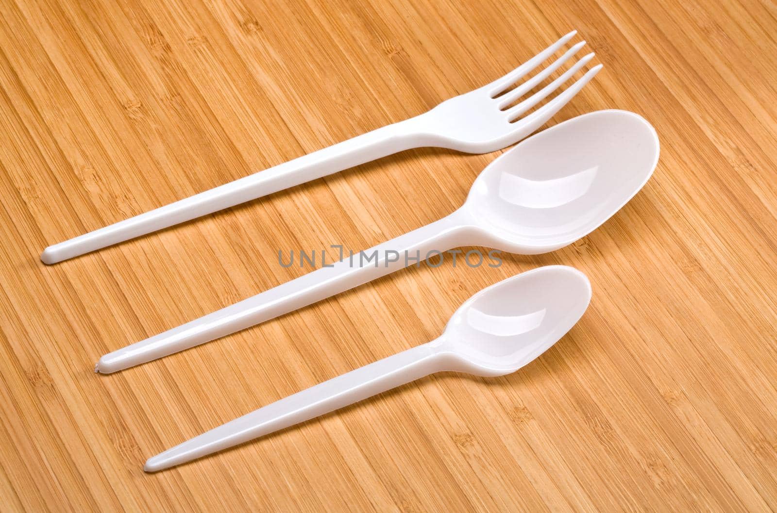 plastic disposable cutlery  by kornienko