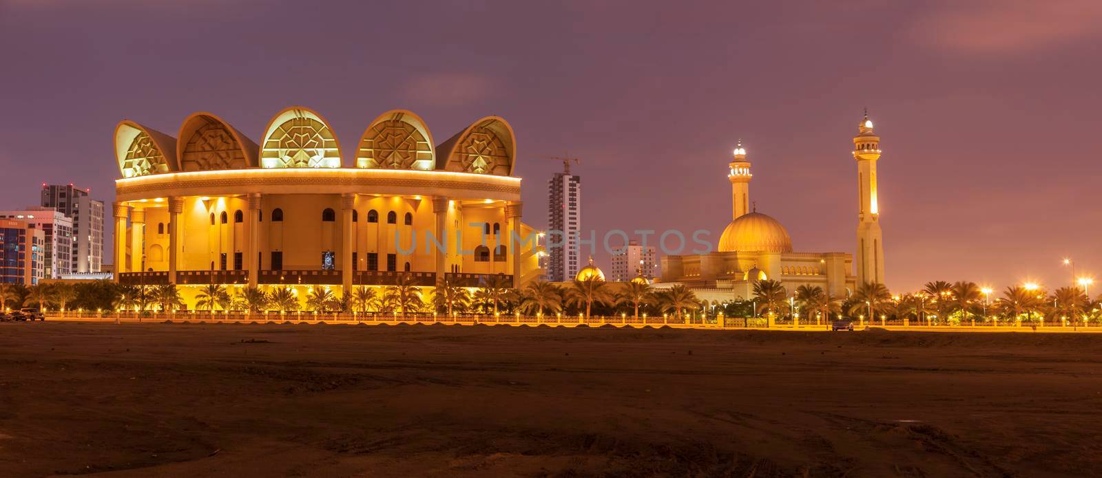 Bahrain National Library and Al Fateh Grand Mosque in Manama. Manama, Bahrain.