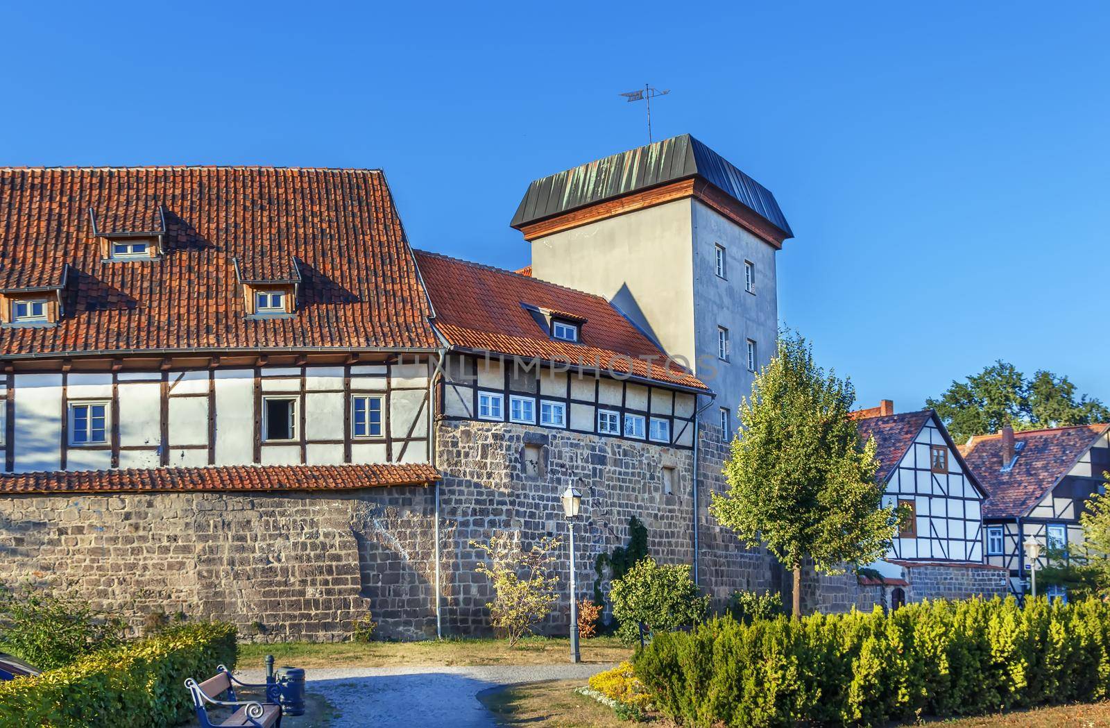 Sstreet with historical half-timbered houses in Quedlinburg, Germany