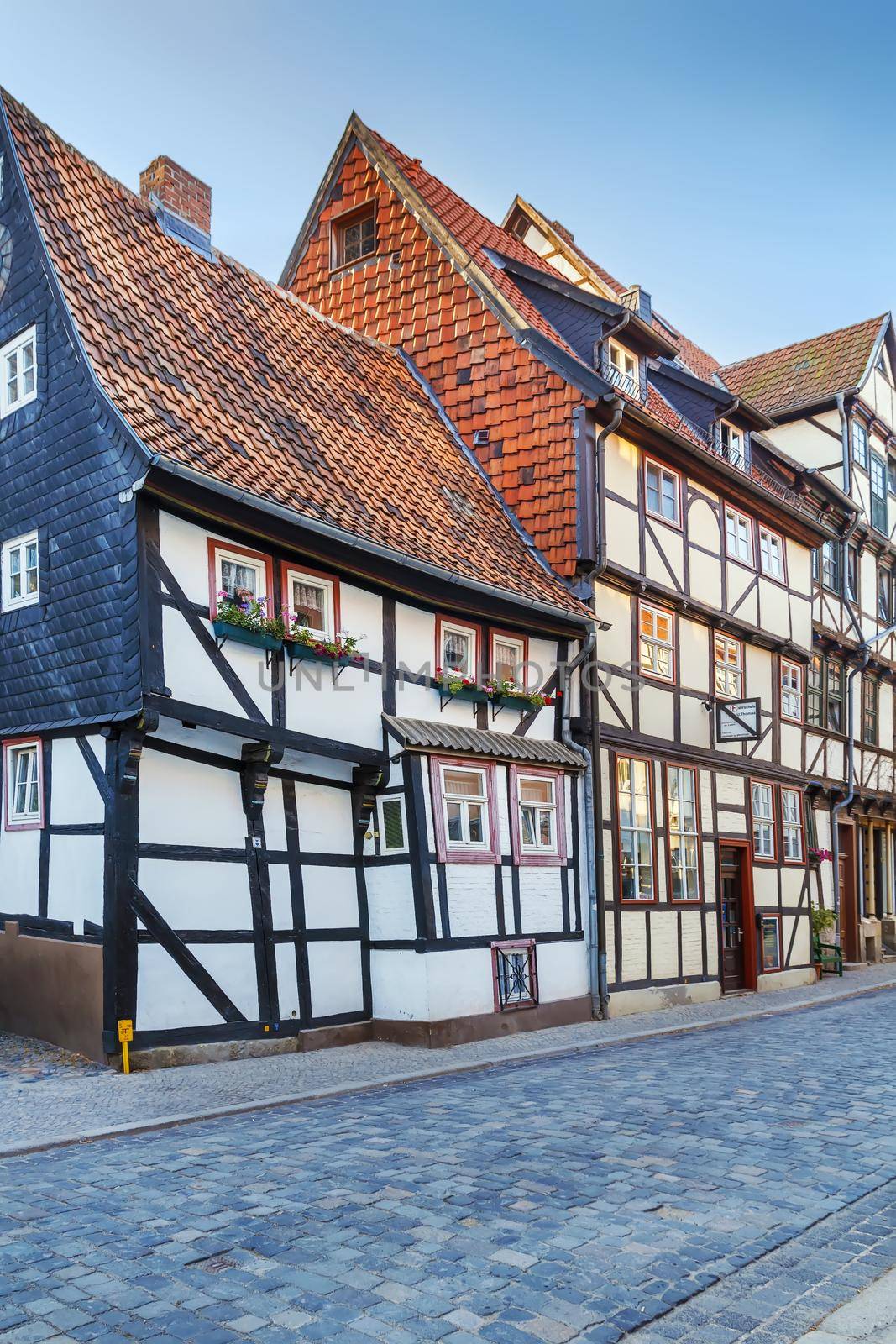 Sstreet with historical half-timbered houses in Quedlinburg, Germany