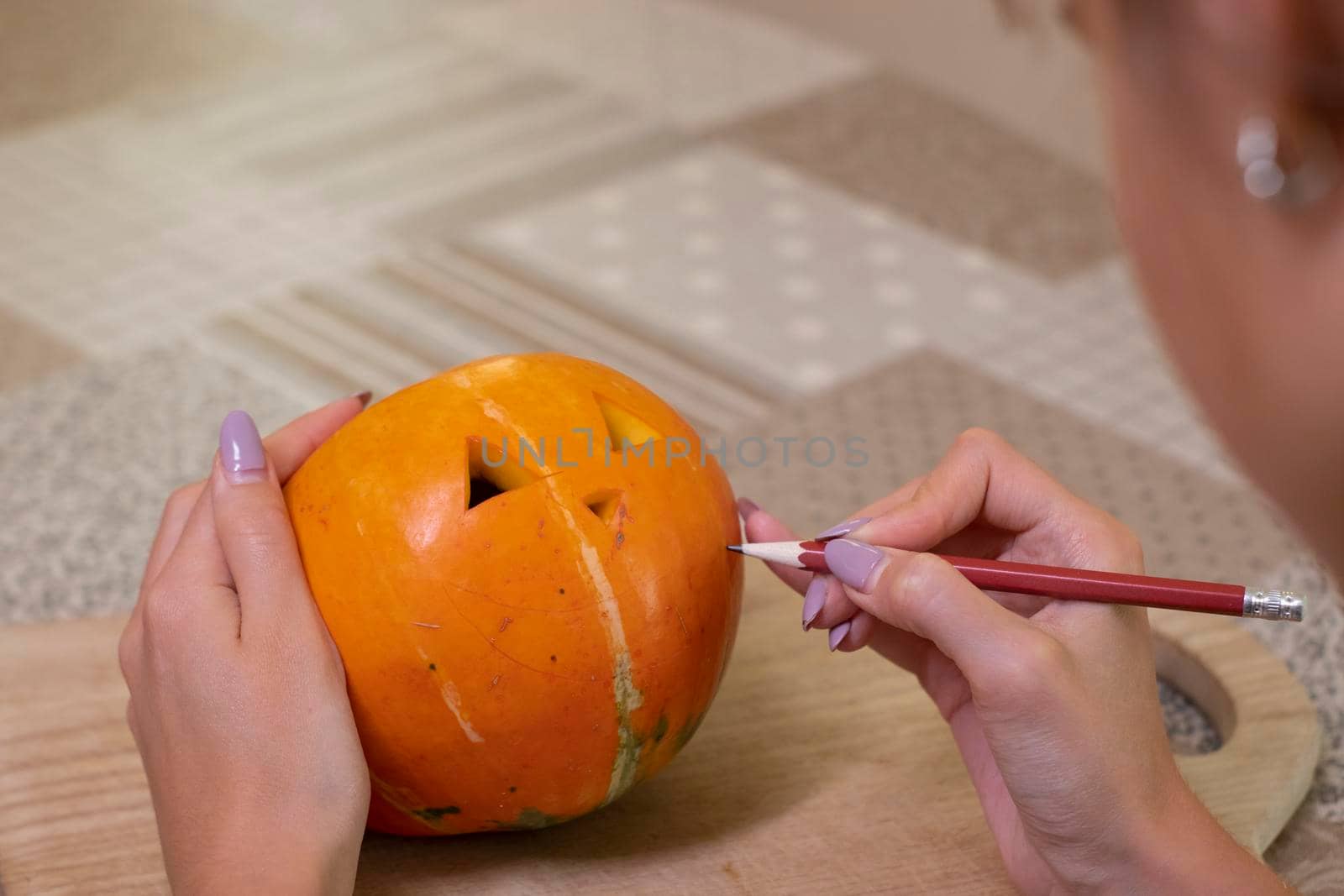 the process of making a Halloween pumpkin. drawing a layout. horror theme and Hallowe'en by oliavesna