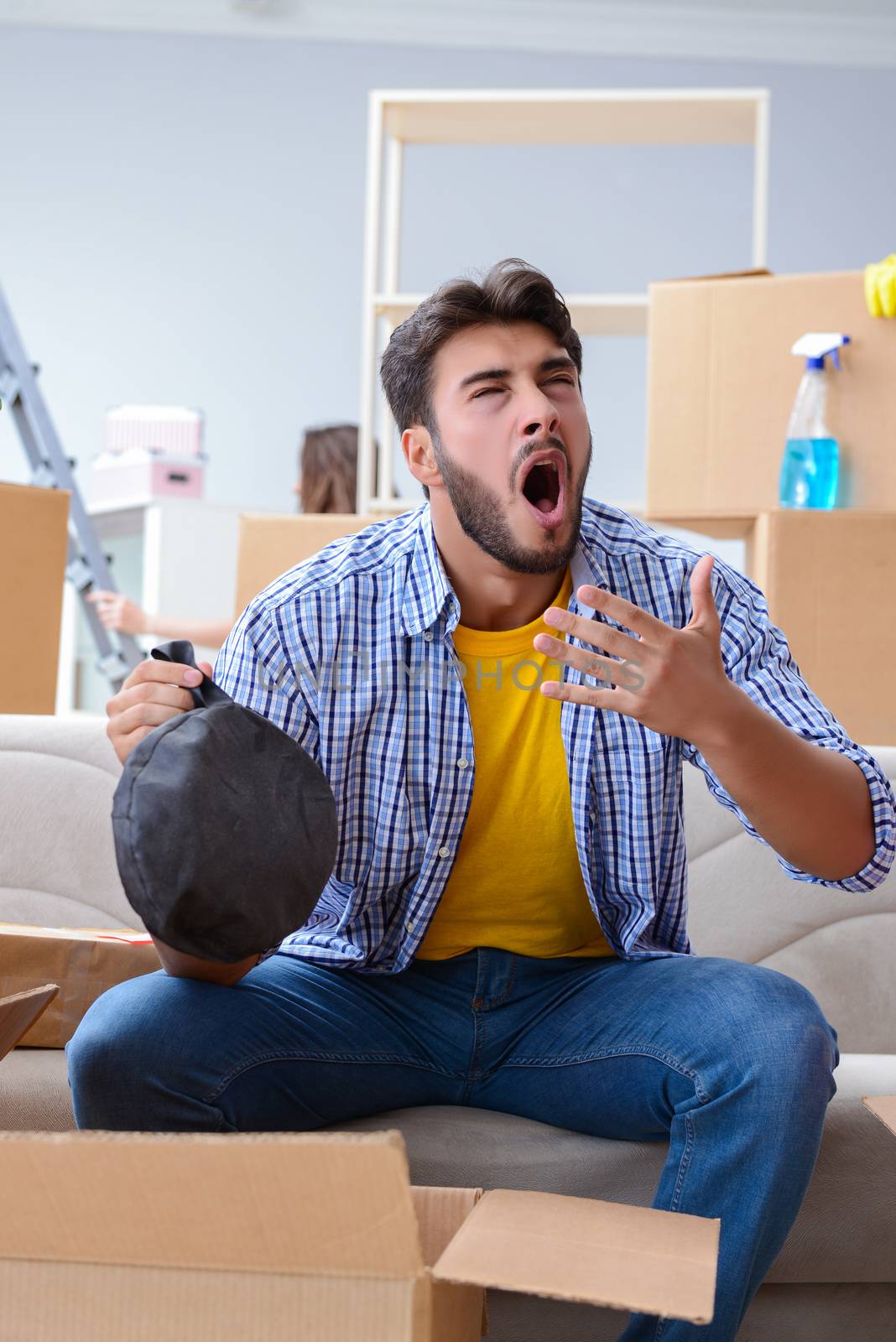 Man found smelly bag during relocation