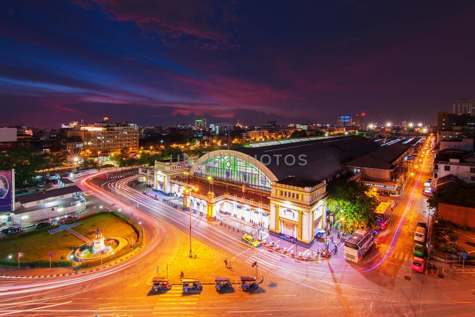 Bangkok Railway Station at Night