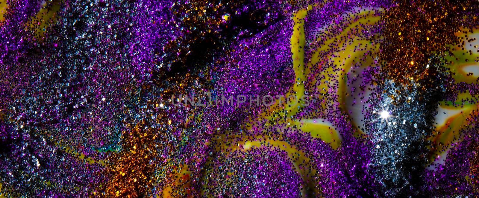 Baner: multicolored acrylic background with curls sprinkled with purple and gold sequins. Contemporary creativity. A colorful avant-garde painting with rich texture. A background made up of many shapes and materials.