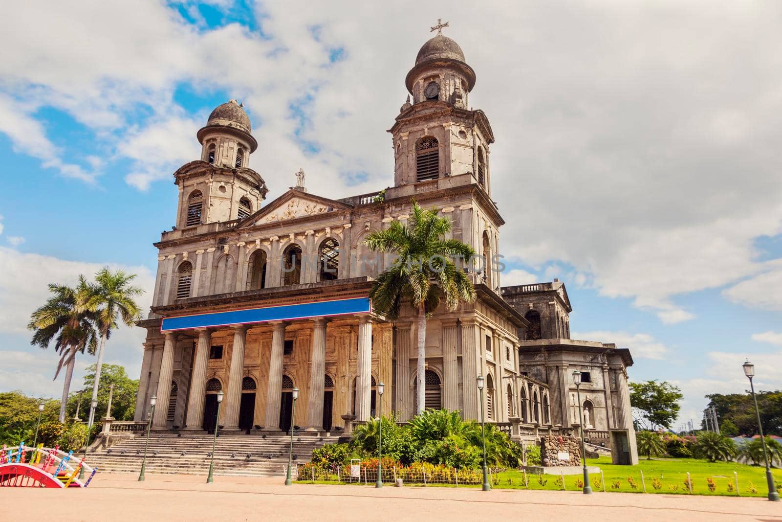 Old Cathedral of Managua. Managua, Nicaragua.