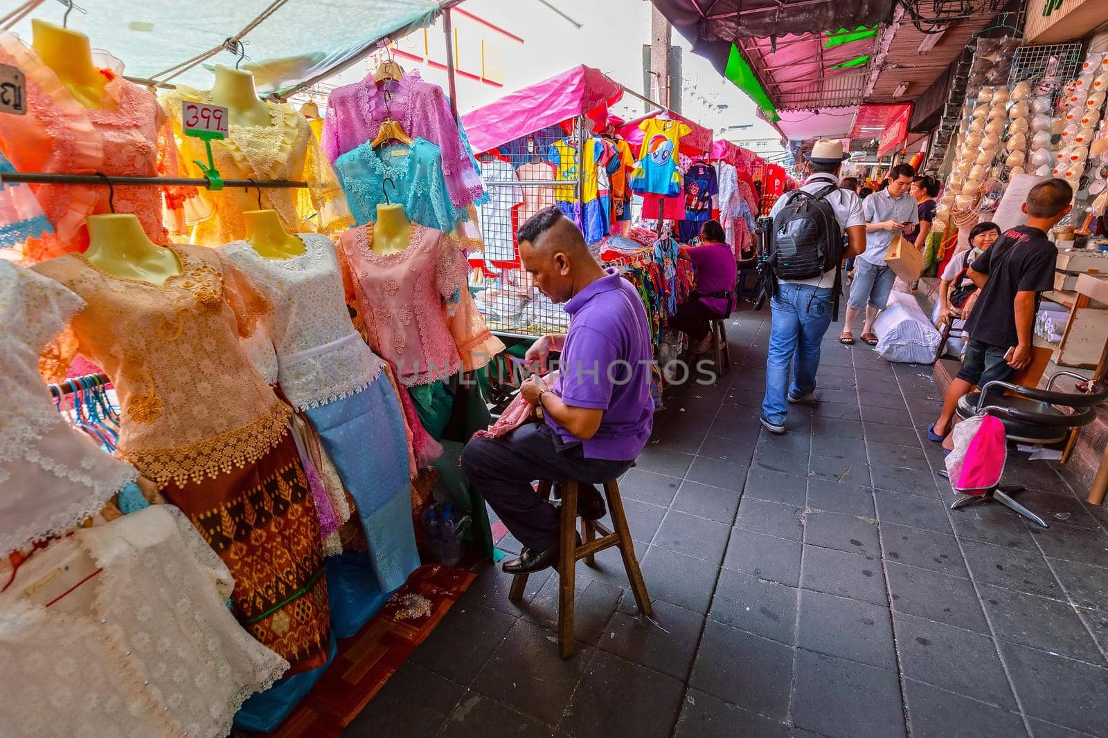 BANGKOK, THAILAND - 22 Dec 2018  : Unidentified people shop at a market in Little India. Little India is an ethnic neighborhood surrounding Phahurat Road