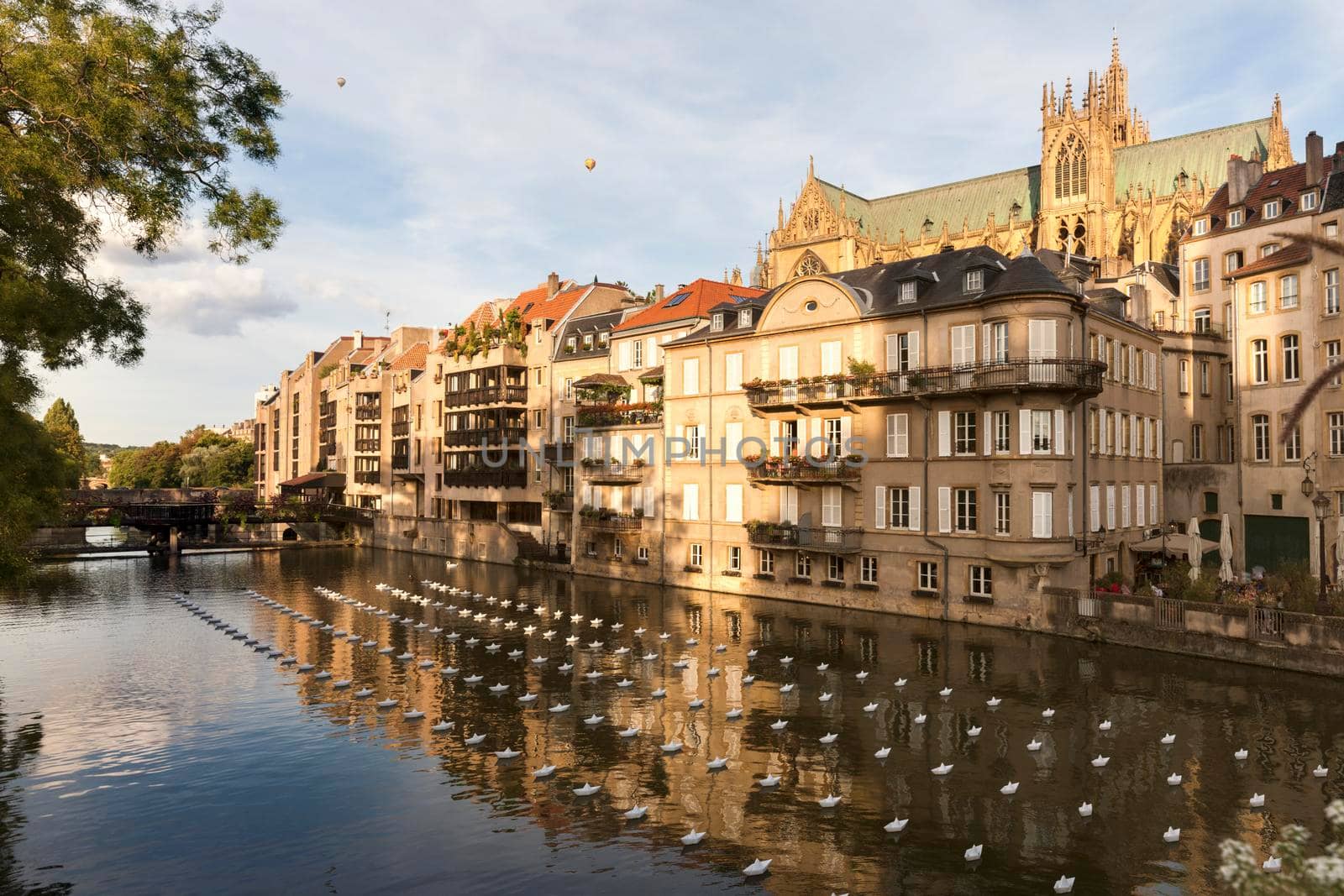 Cathedral of Saint Stephen and Moselle River in Metz. Metz, Grand Est, France.