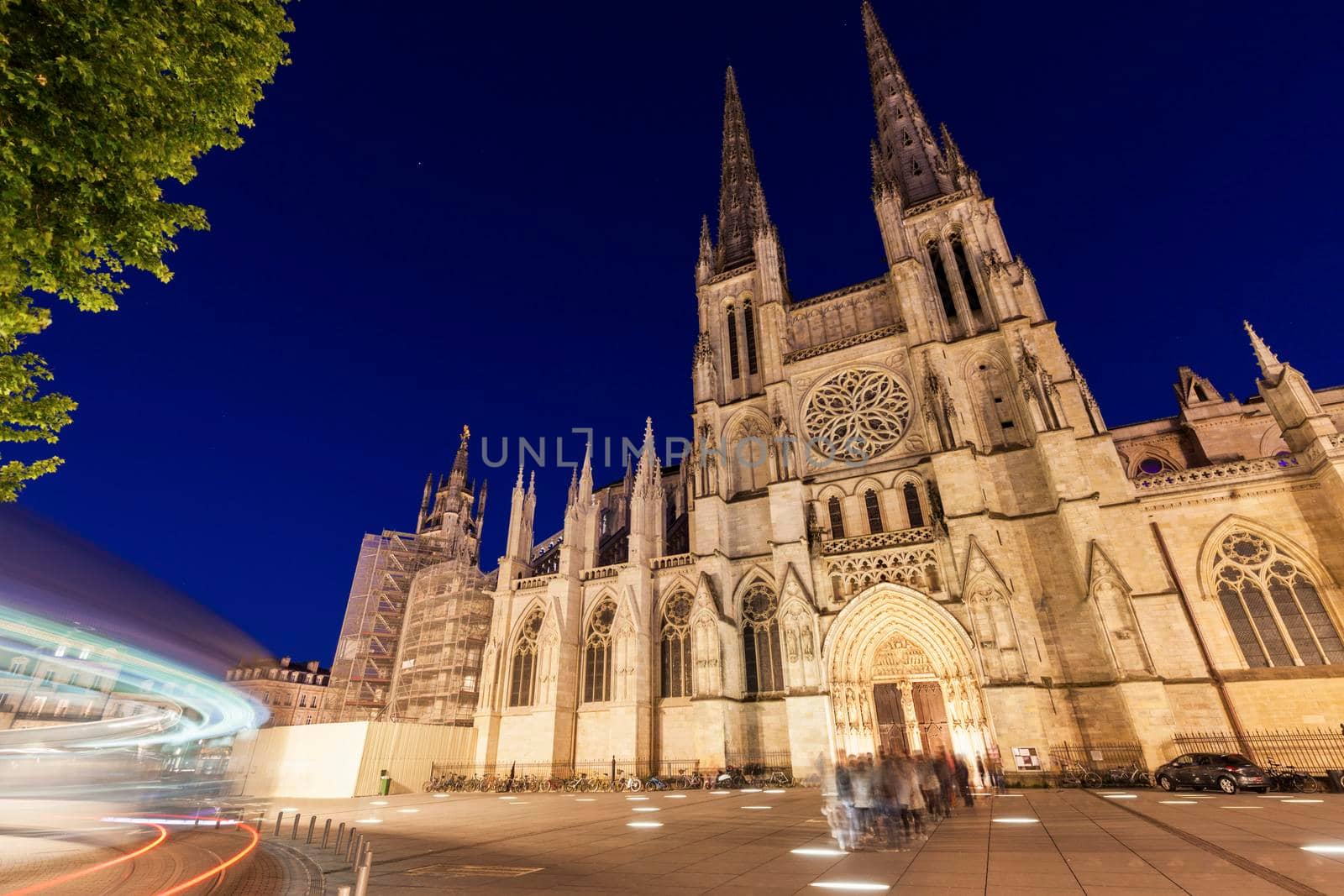 Saint Andre Cathedral on Place Pey-Berland in Bordeaux . Bordeaux, Nouvelle-Aquitaine, France.