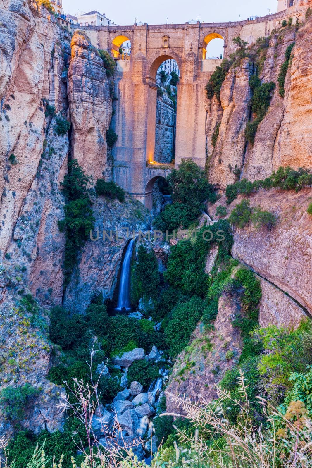 El Tajo Gorge in Ronda by benkrut