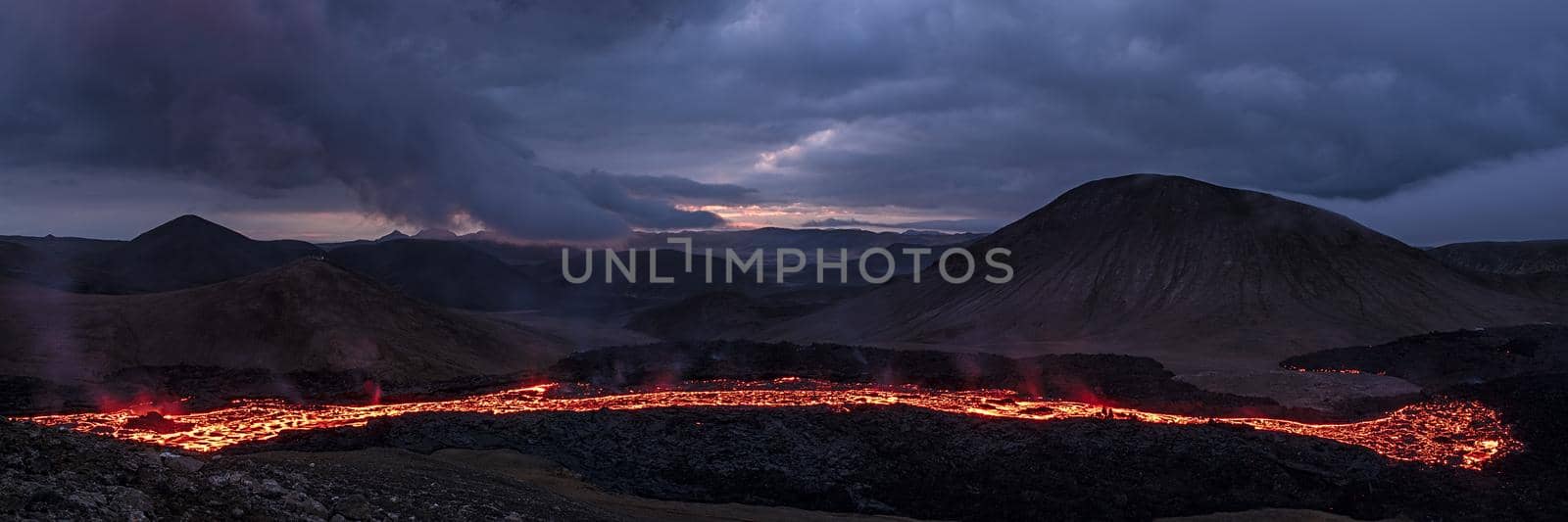 Fagradalsfjall volcanic eruption in the night, Iceland by LuigiMorbidelli
