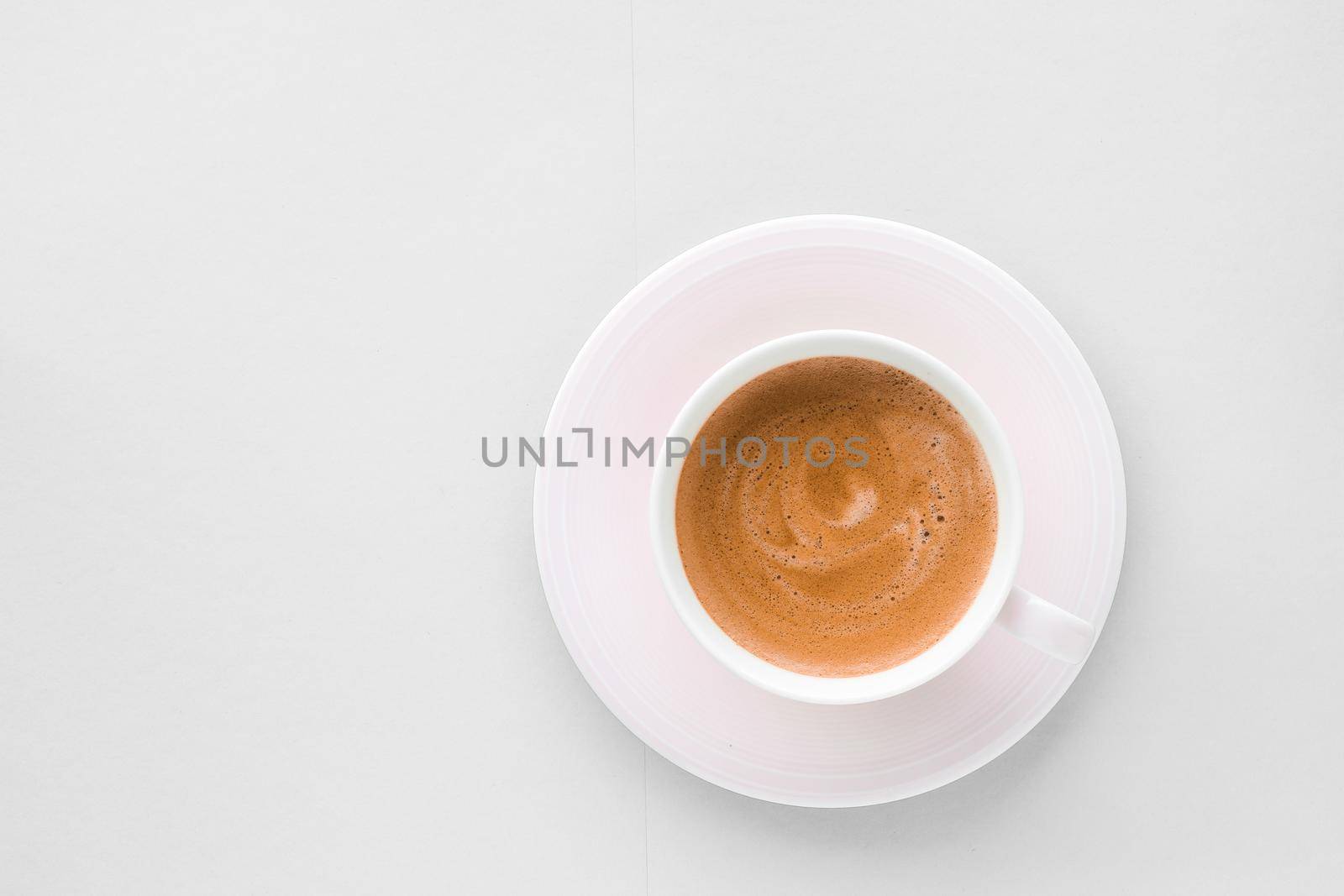 Drinks menu, italian espresso recipe and organic shop concept - Cup of hot french coffee as breakfast drink, flatlay cups on white background