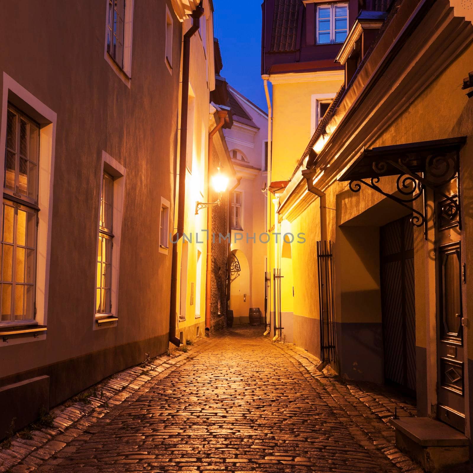 Tallin old town streets    by benkrut