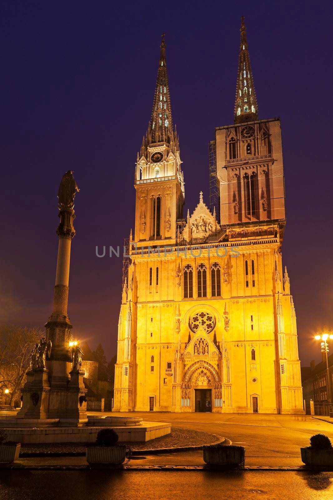 Zagreb Cathedral on Kaptol square  by benkrut