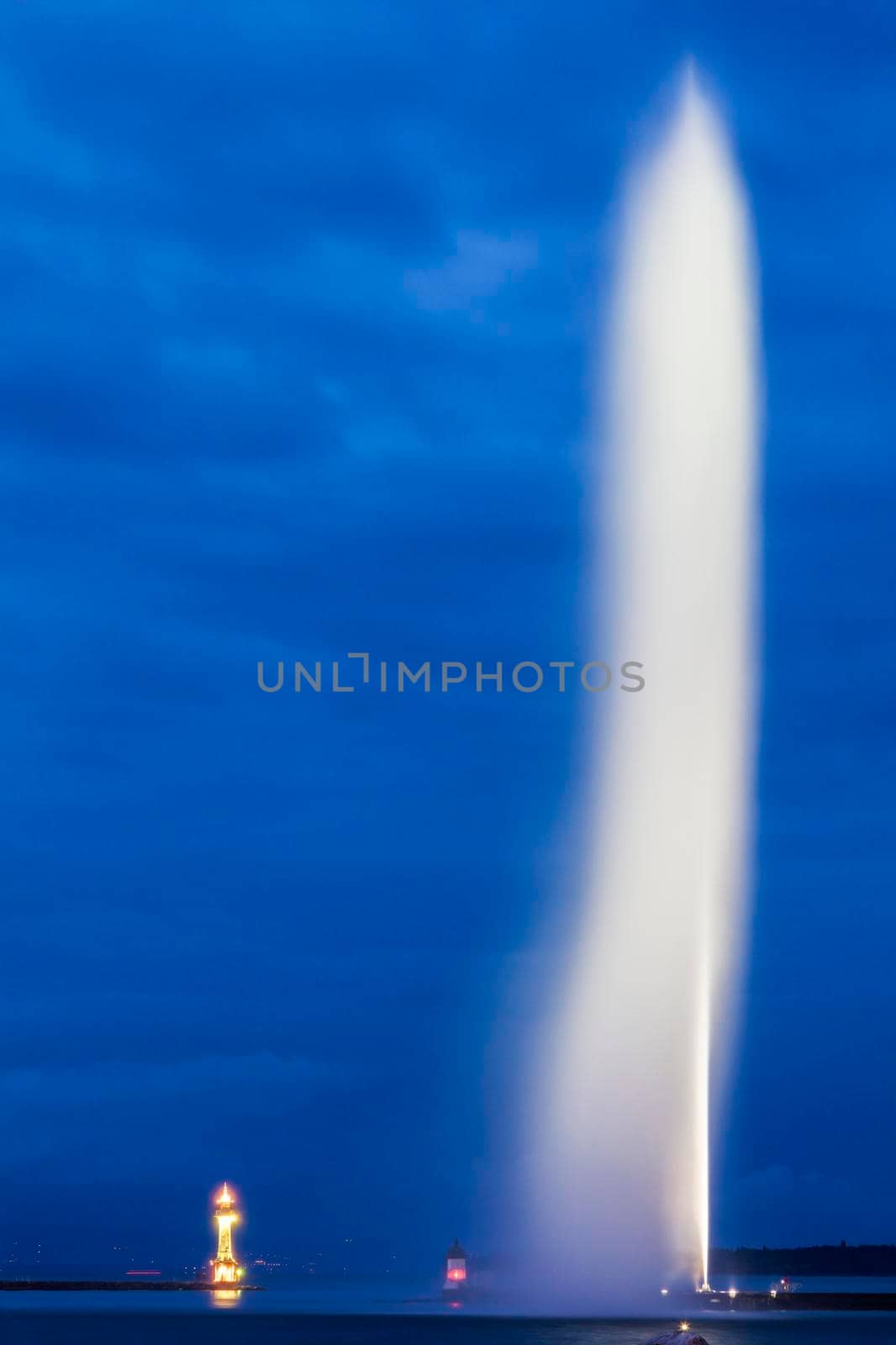 Geneva Lighthouse and Jet d'Eau  by benkrut