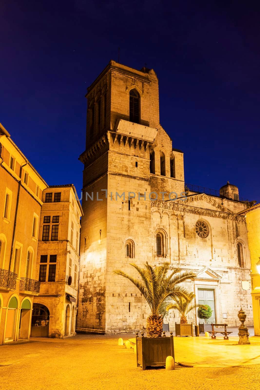 Notre-Dame-et-Saint-Castor Cathedral in Nimes by benkrut